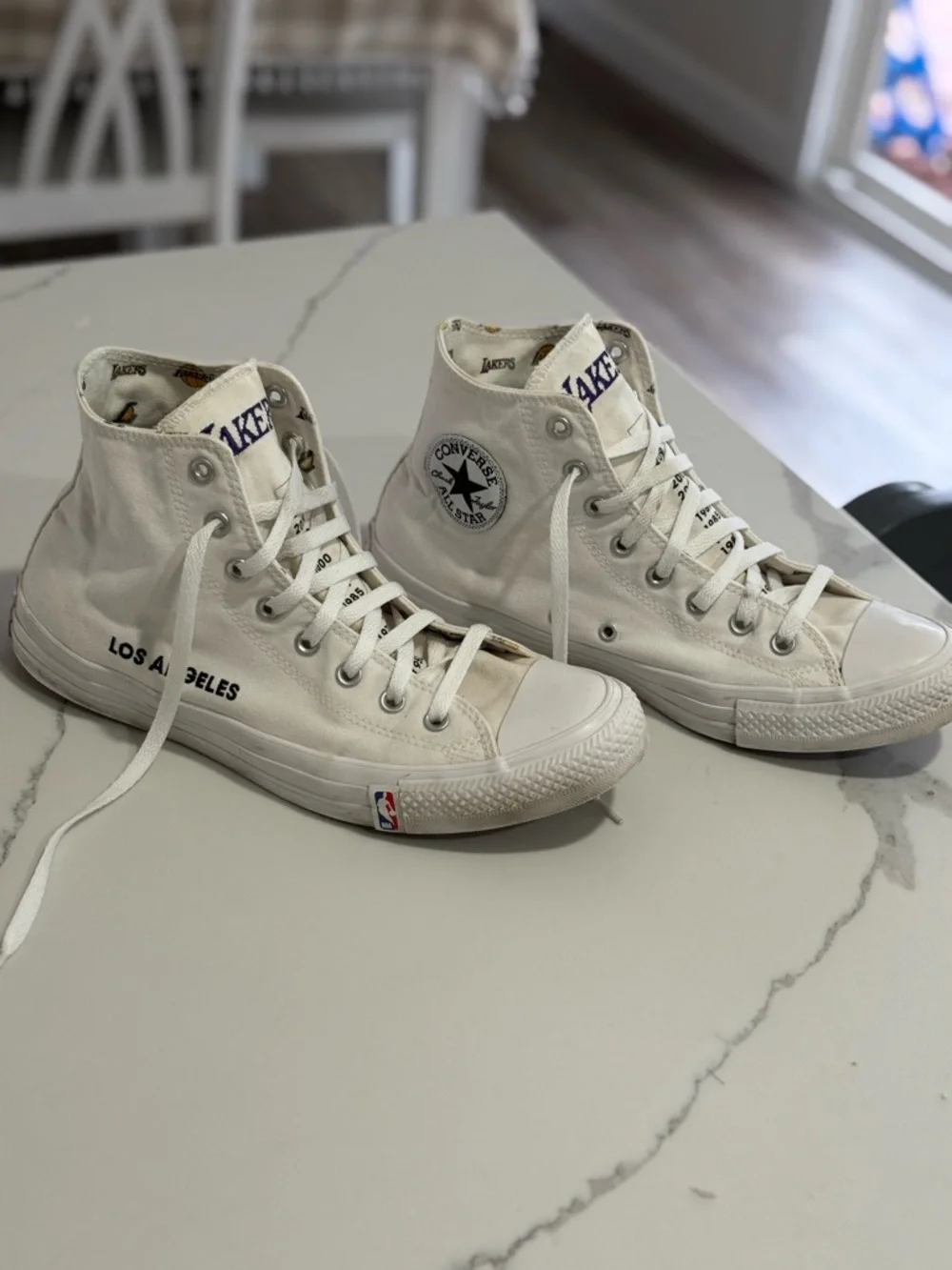 Lakers Converse White & Purple Men’s High-Top Sneakers - Picture 5 of 15